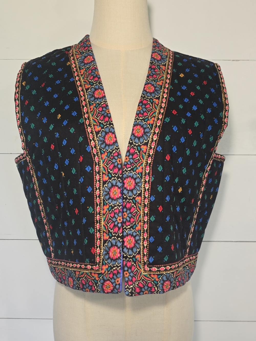 Vintage 80s Suttles and Seawinds Quilted Floral Vest L Nova Scotia Folk Art